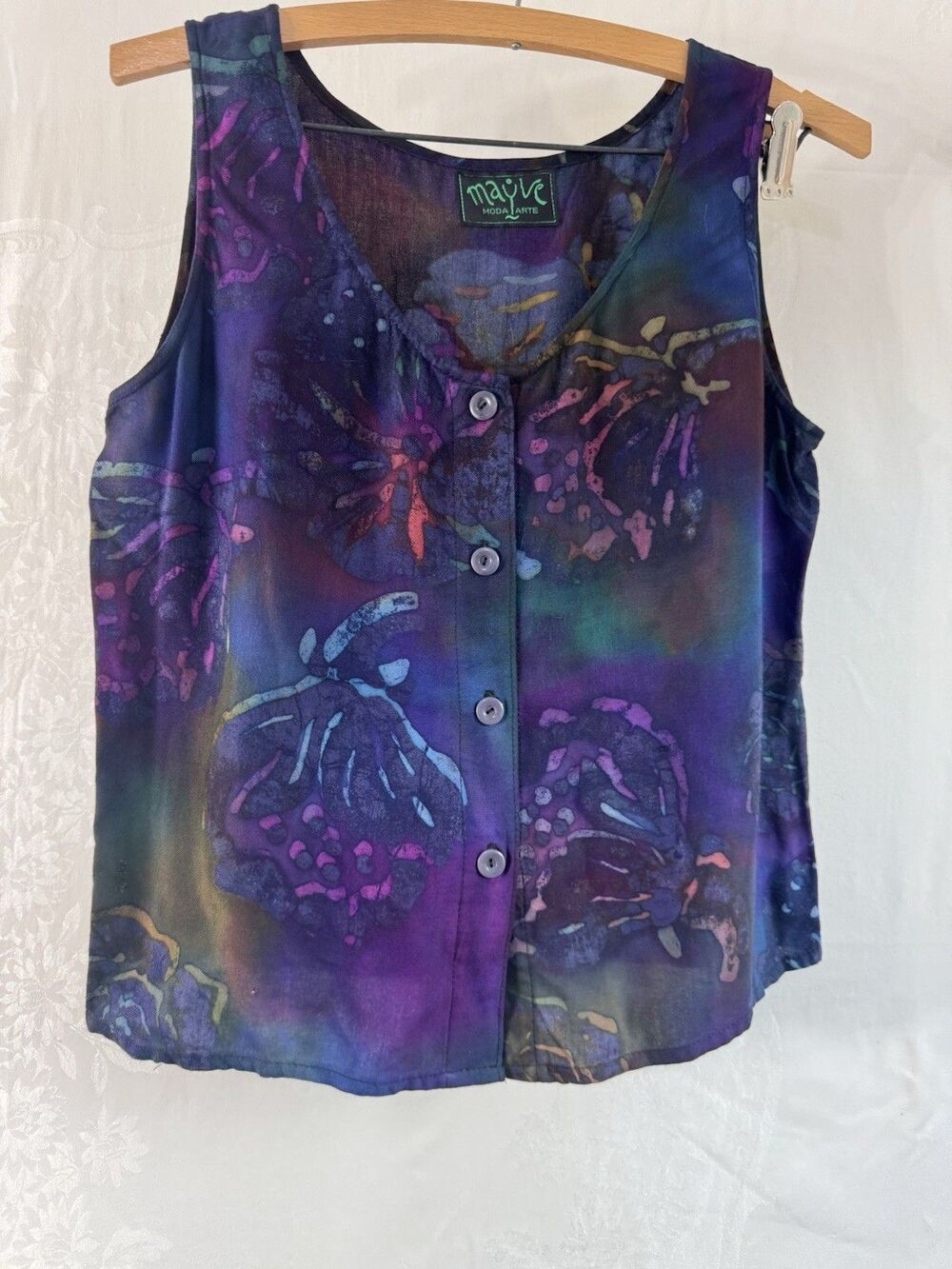 Mayve Moda Arte Water Color Button Up Sleeveless Blouse Boho Hippie Artsy